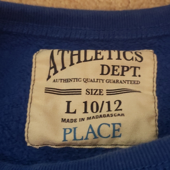 Sweatshirt & Fleece pants - Picture 2 of 3